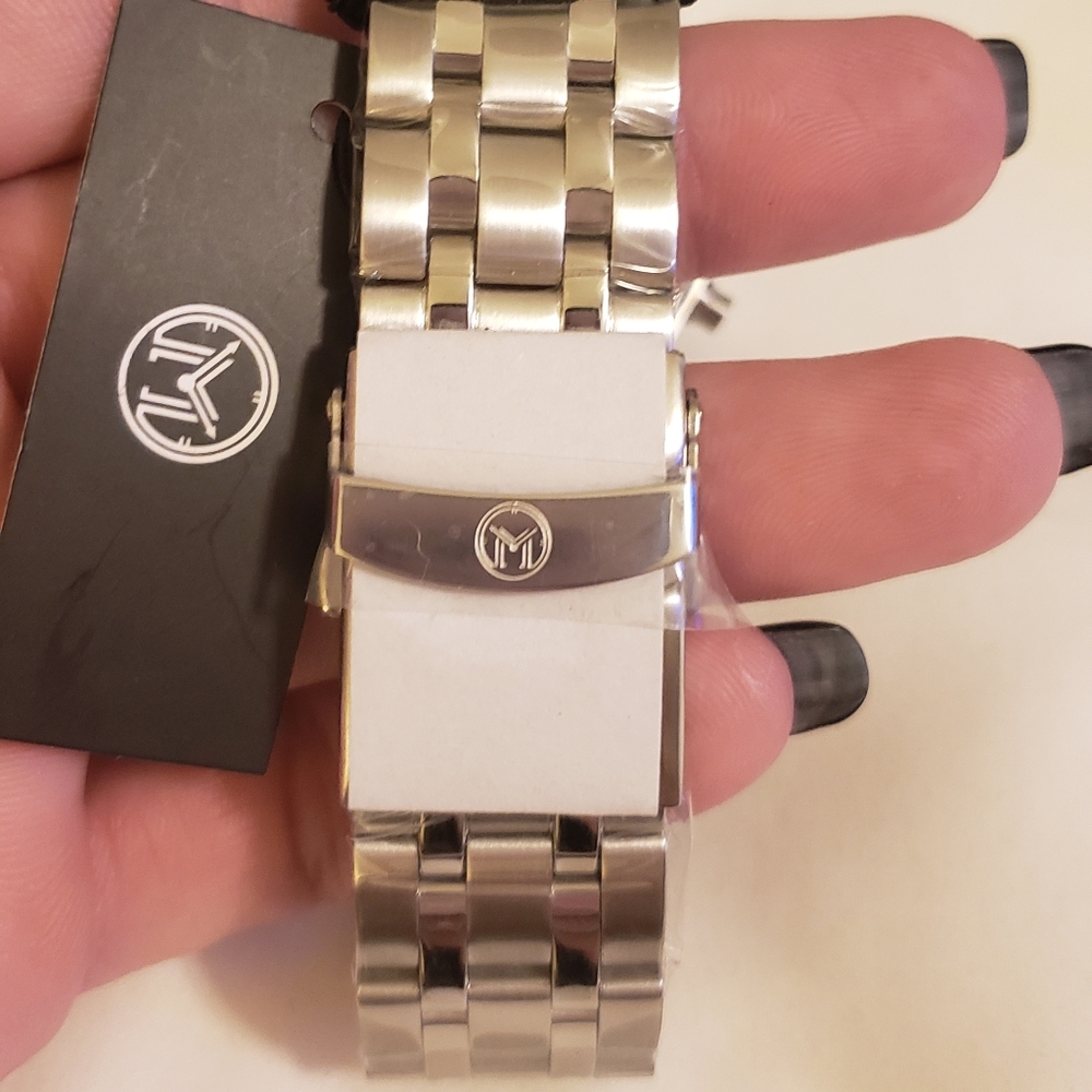 Watch - Picture 2 of 2